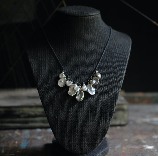 Drop Necklace in Silver Keshi Pearls